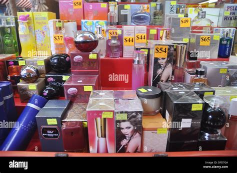 fake perfume chinatown singapore|cheap perfume shops.